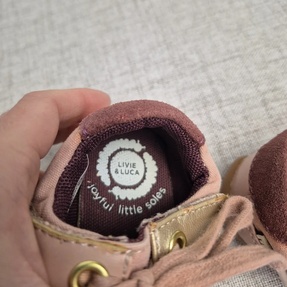 ​Livie & Luca Pink Canvas & Leather Sneakers - Gold Metallic Accent - Size 5M